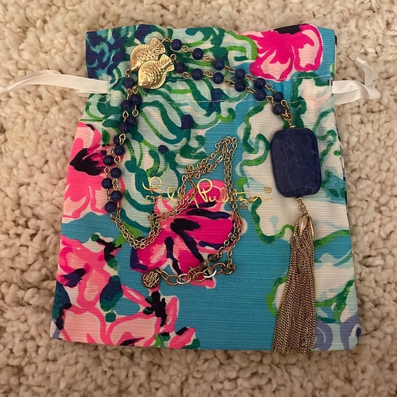 Lilly Pulitzer blue necklace